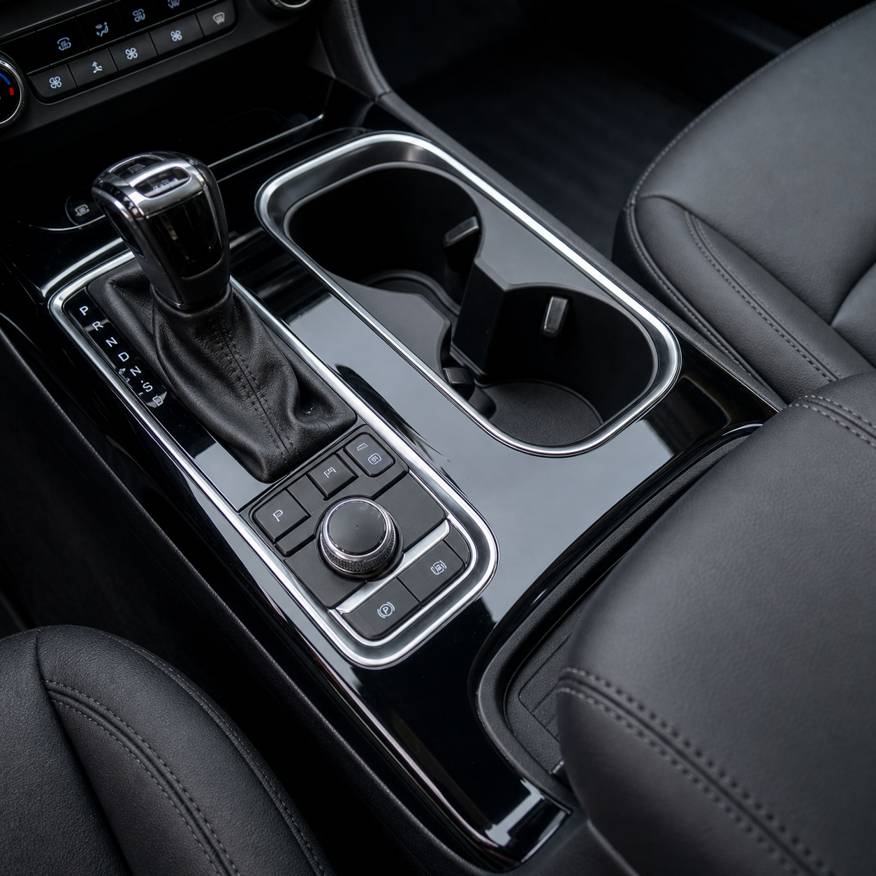 Clean center console detail thumbnail